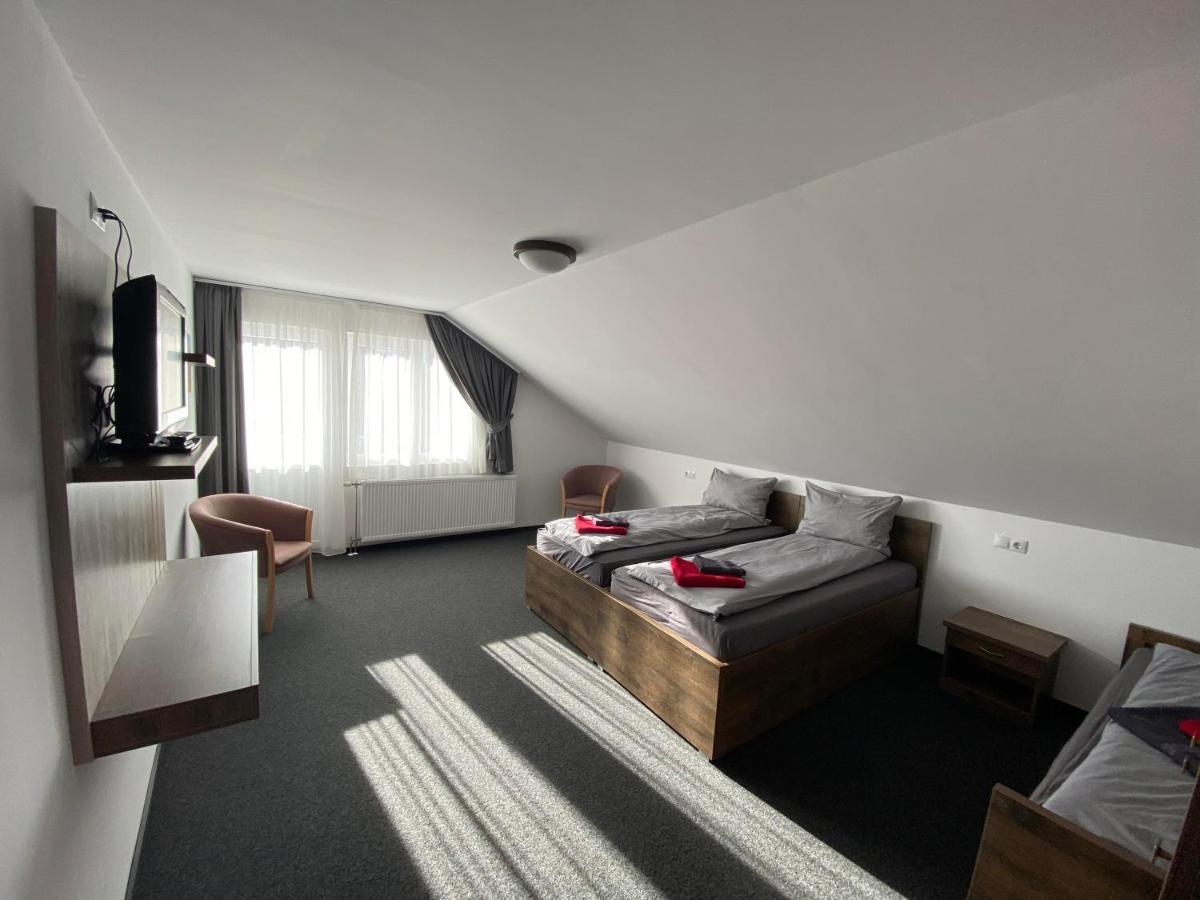 Palya Hotel Gheorgheni  Eksteriør bilde
