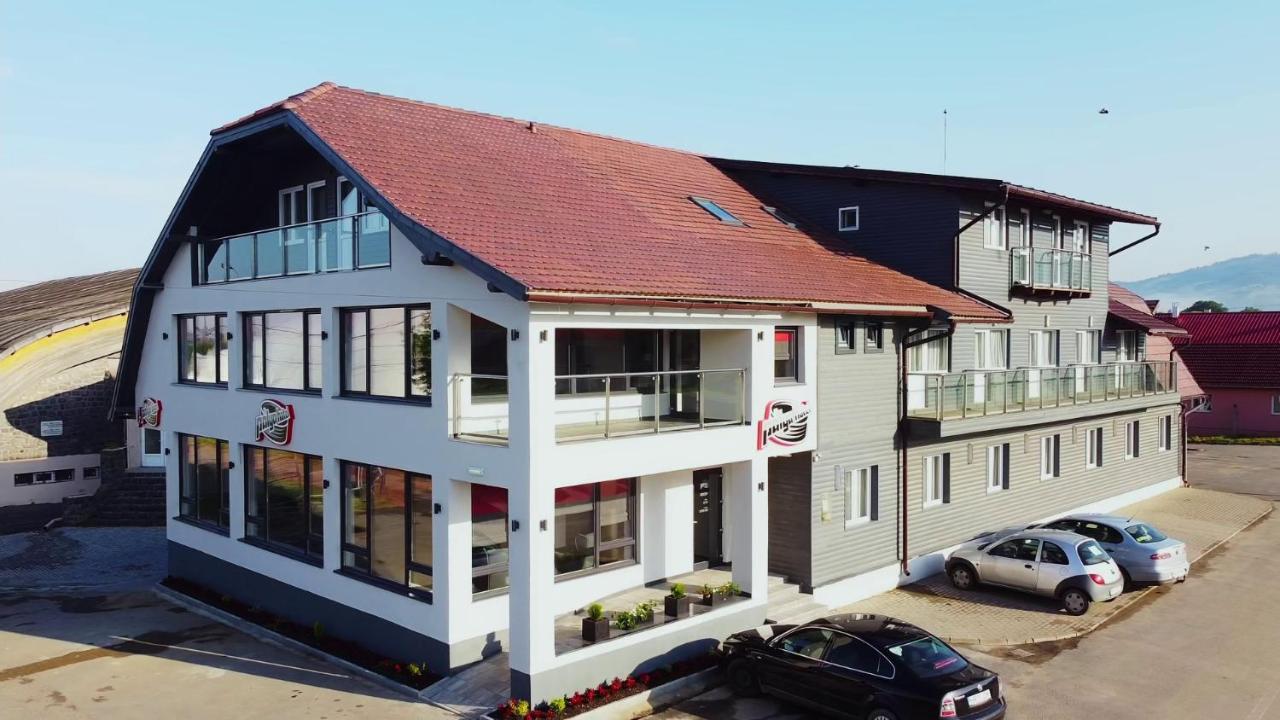Palya Hotel Gheorgheni  Eksteriør bilde